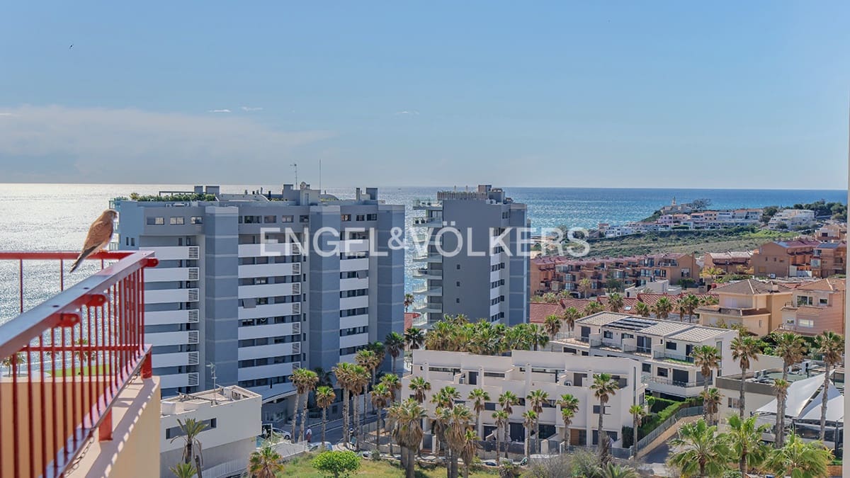 Lejlighed til salg i Alicante by med swimmingpool garage - € 295.000 (Ref: 8956217)