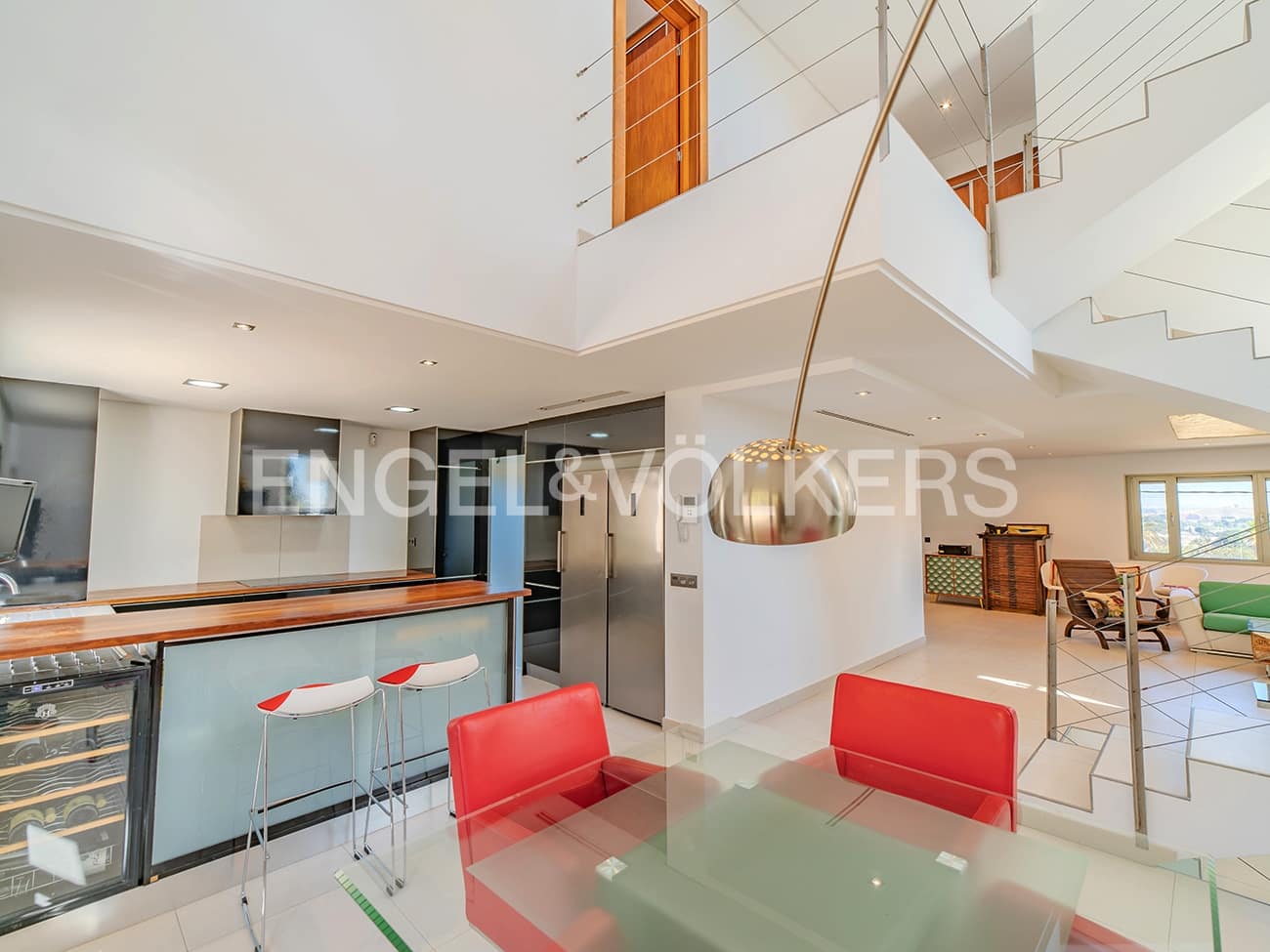 5 soveværelse Villa til salg i Alicante by med swimmingpool garage - € 1.350.000 (Ref: 8971052)