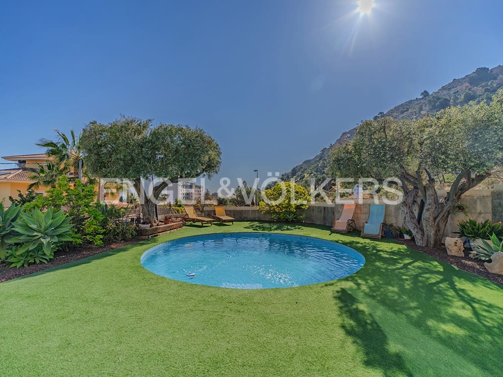 5 soveværelse Villa til salg i Alicante by med swimmingpool garage - € 1.350.000 (Ref: 8971052)