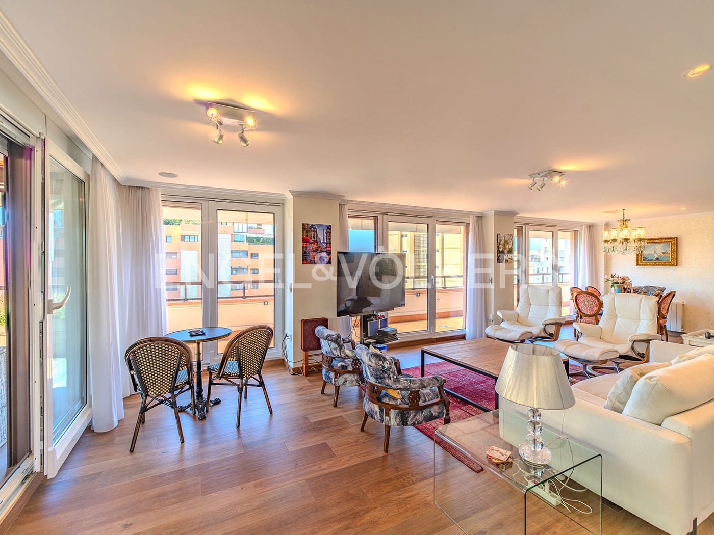 5 soveværelse Penthouse til salg i Alicante by med swimmingpool garage - € 1.370.000 (Ref: 9032730)