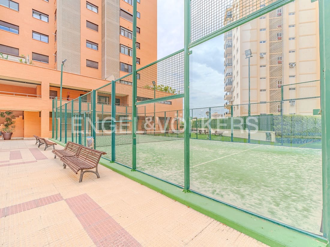 5 soveværelse Penthouse til salg i Alicante by med swimmingpool garage - € 1.370.000 (Ref: 9032730)