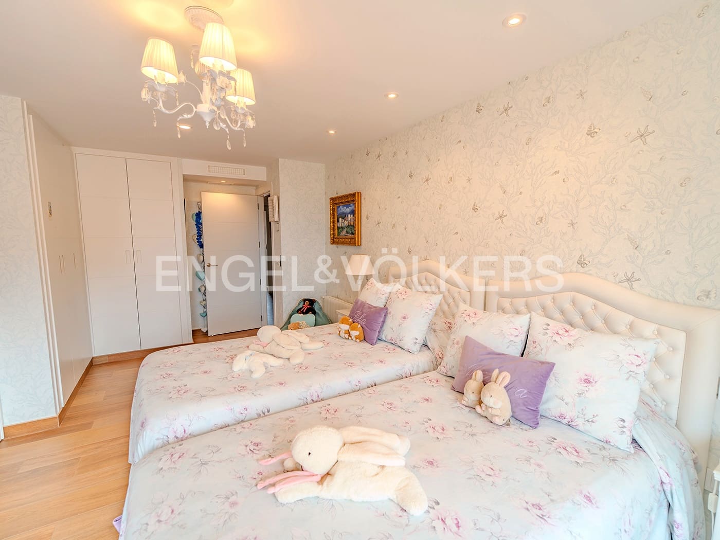 5 soveværelse Penthouse til salg i Alicante by med swimmingpool garage - € 1.370.000 (Ref: 9032730)