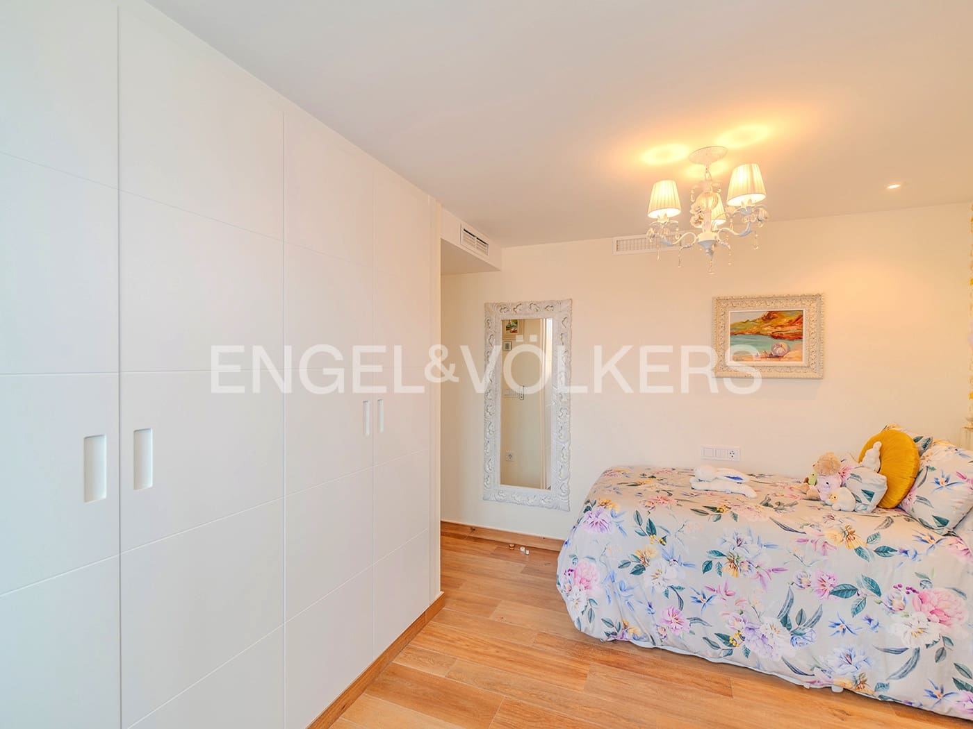 5 soveværelse Penthouse til salg i Alicante by med swimmingpool garage - € 1.370.000 (Ref: 9032730)