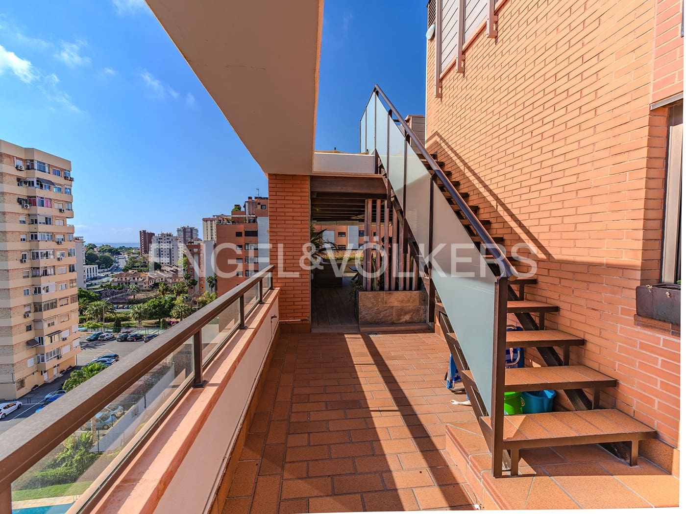 5 soveværelse Penthouse til salg i Alicante by med swimmingpool garage - € 1.370.000 (Ref: 9032730)