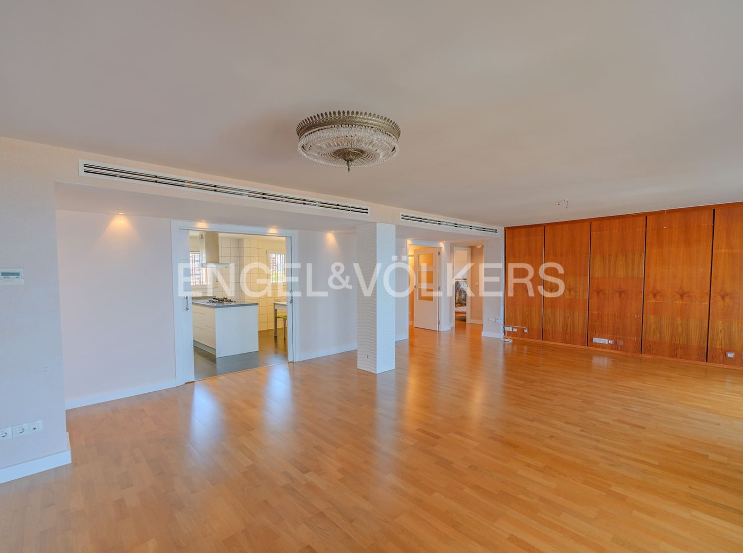 4 soveværelse Lejlighed til salg i Alicante by med swimmingpool garage - € 849.000 (Ref: 9033202)