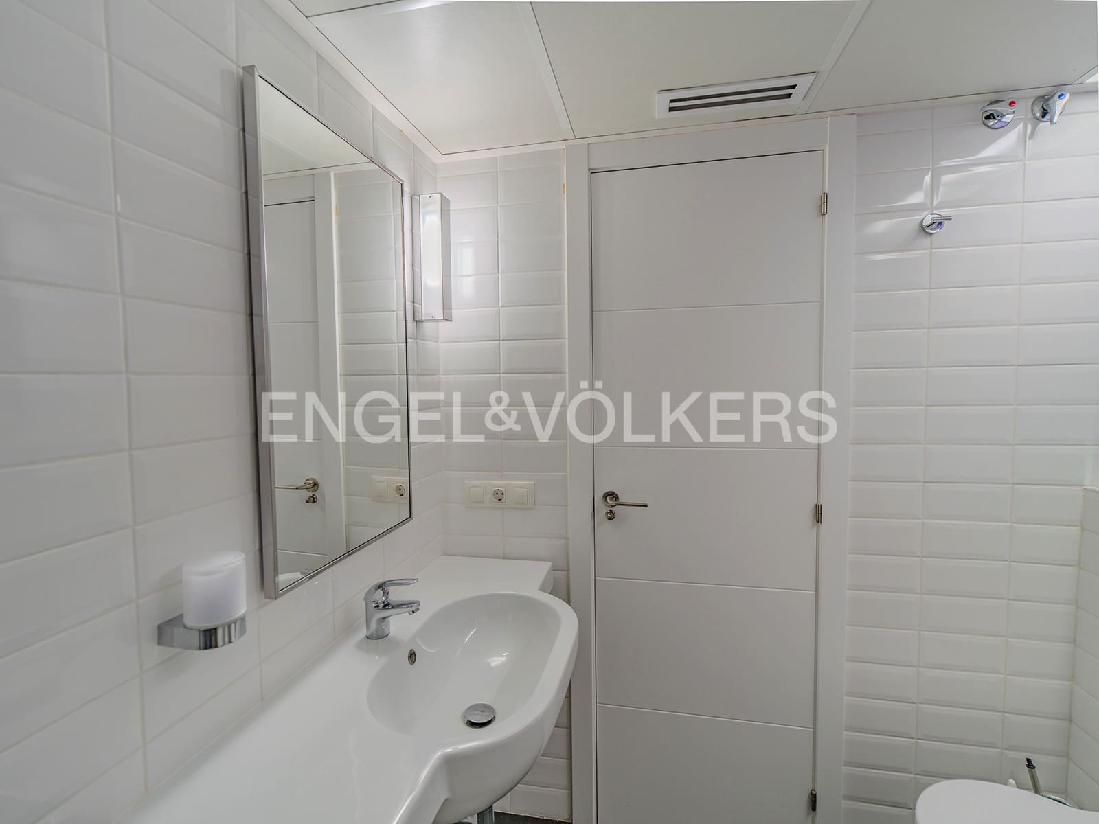 4 soveværelse Lejlighed til salg i Alicante by med swimmingpool garage - € 849.000 (Ref: 9033202)