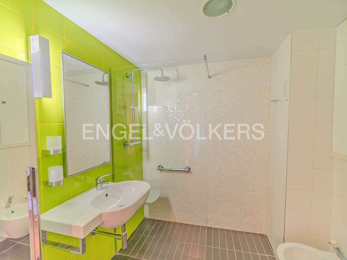 4 soveværelse Lejlighed til salg i Alicante by med swimmingpool garage - € 849.000 (Ref: 9033202)