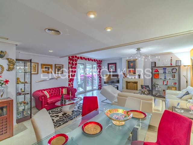 5 slaapkamer Halfvrijstaande villa te koop in Cabo de las Huertas, Alicante stad met zwembad garage - € 940.000 (Ref: 9082762)