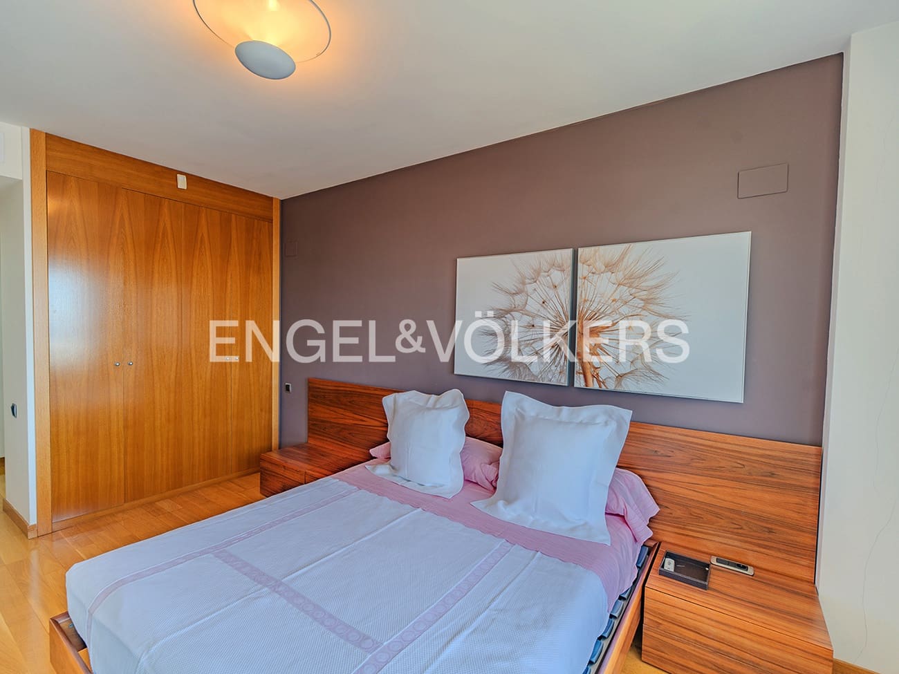 4 bedroom Penthouse for sale in Alicante / Alacant city with garage - € 1,080,000 (Ref: 9084292)