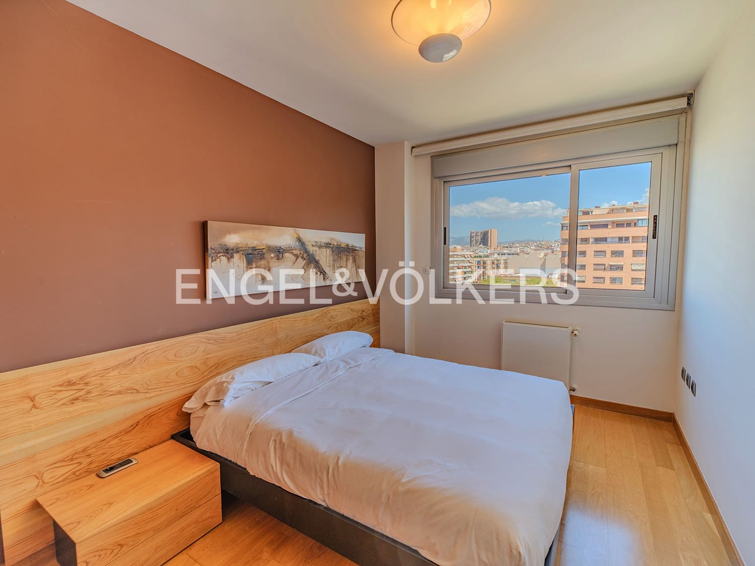 4 bedroom Penthouse for sale in Alicante / Alacant city with garage - € 1,080,000 (Ref: 9084292)