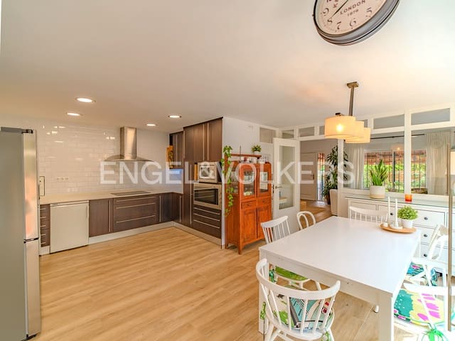 4 bedroom Semi-detached Villa for sale in San Juan de Alicante / Sant Joan d'Alacant with pool garage - € 550,000 (Ref: 9087131)