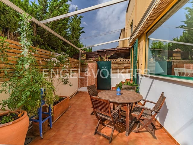 4 bedroom Semi-detached Villa for sale in San Juan de Alicante / Sant Joan d'Alacant with pool garage - € 550,000 (Ref: 9087131)