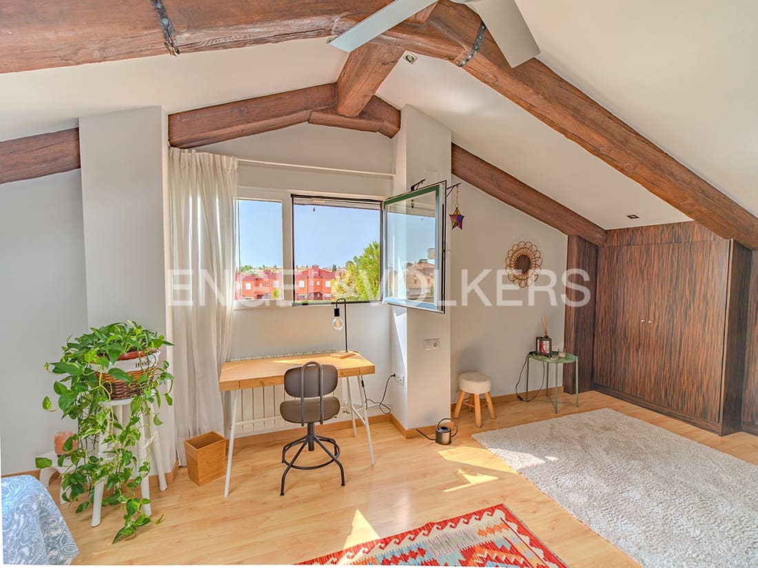 4 soverom Kjedet enebolig til salgs i San Juan de Alicante / Sant Joan d'Alacant med svømmebasseng garasje - € 550 000 (Ref: 9087131)