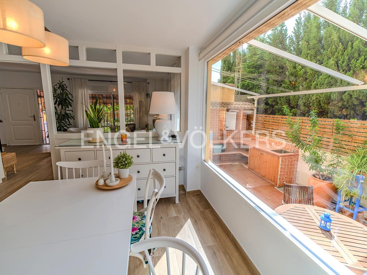 4 soverom Kjedet enebolig til salgs i San Juan de Alicante / Sant Joan d'Alacant med svømmebasseng garasje - € 550 000 (Ref: 9087131)