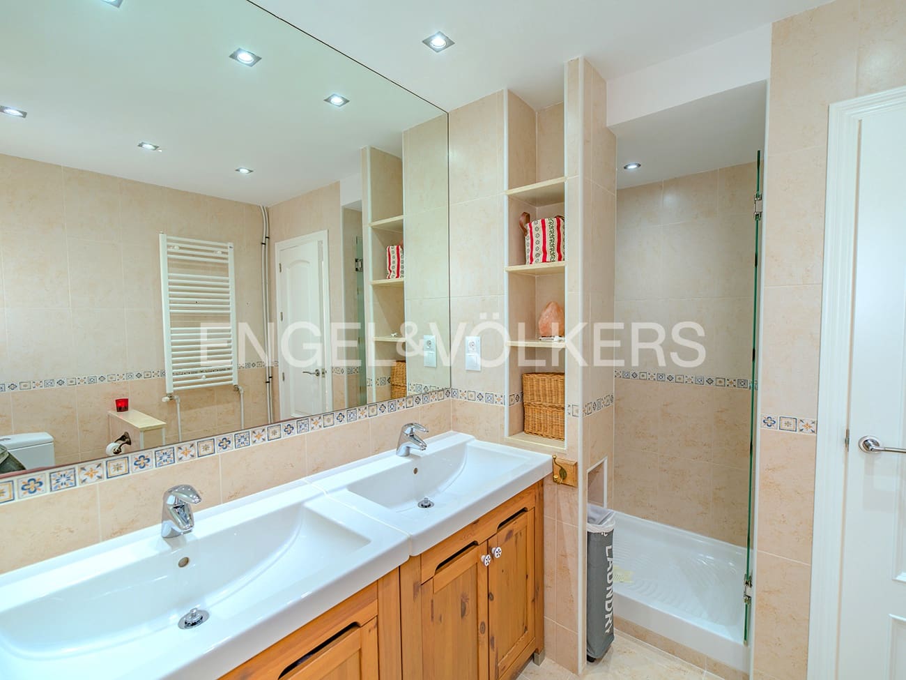 4 soverom Kjedet enebolig til salgs i San Juan de Alicante / Sant Joan d'Alacant med svømmebasseng garasje - € 550 000 (Ref: 9087131)