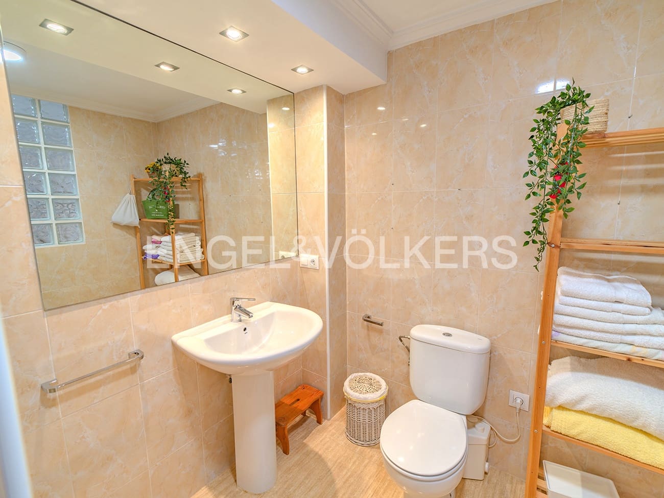 4 soverom Kjedet enebolig til salgs i San Juan de Alicante / Sant Joan d'Alacant med svømmebasseng garasje - € 550 000 (Ref: 9087131)