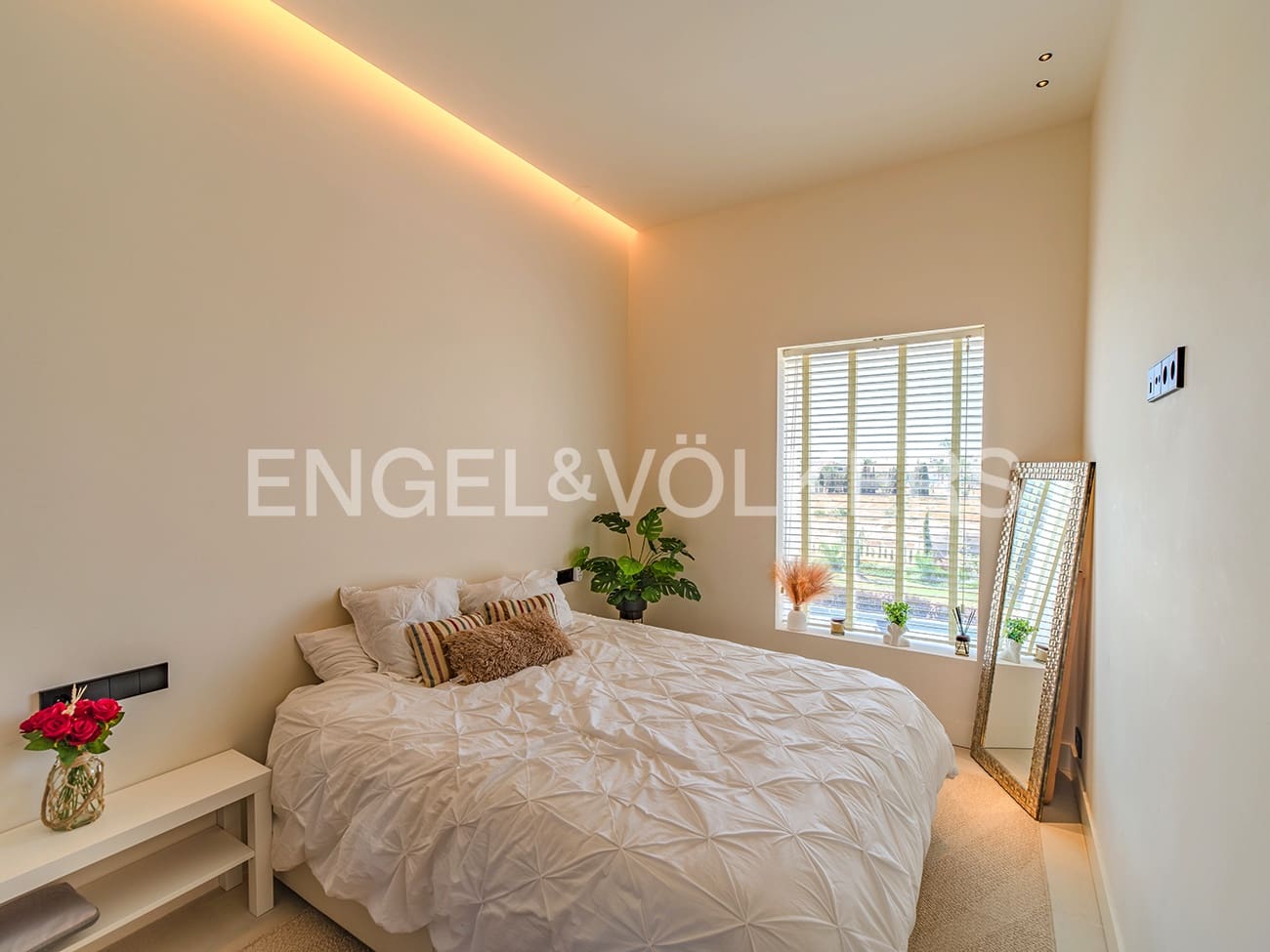 5 soveværelse Villa til salg i Elche / Elx med swimmingpool garage - € 1.550.000 (Ref: 9103466)