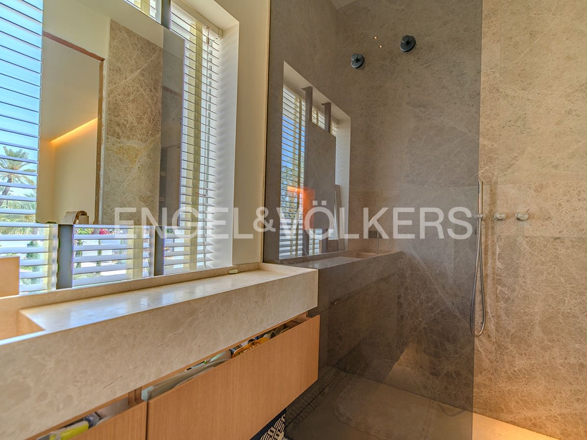 5 soveværelse Villa til salg i Elche / Elx med swimmingpool garage - € 1.550.000 (Ref: 9103466)