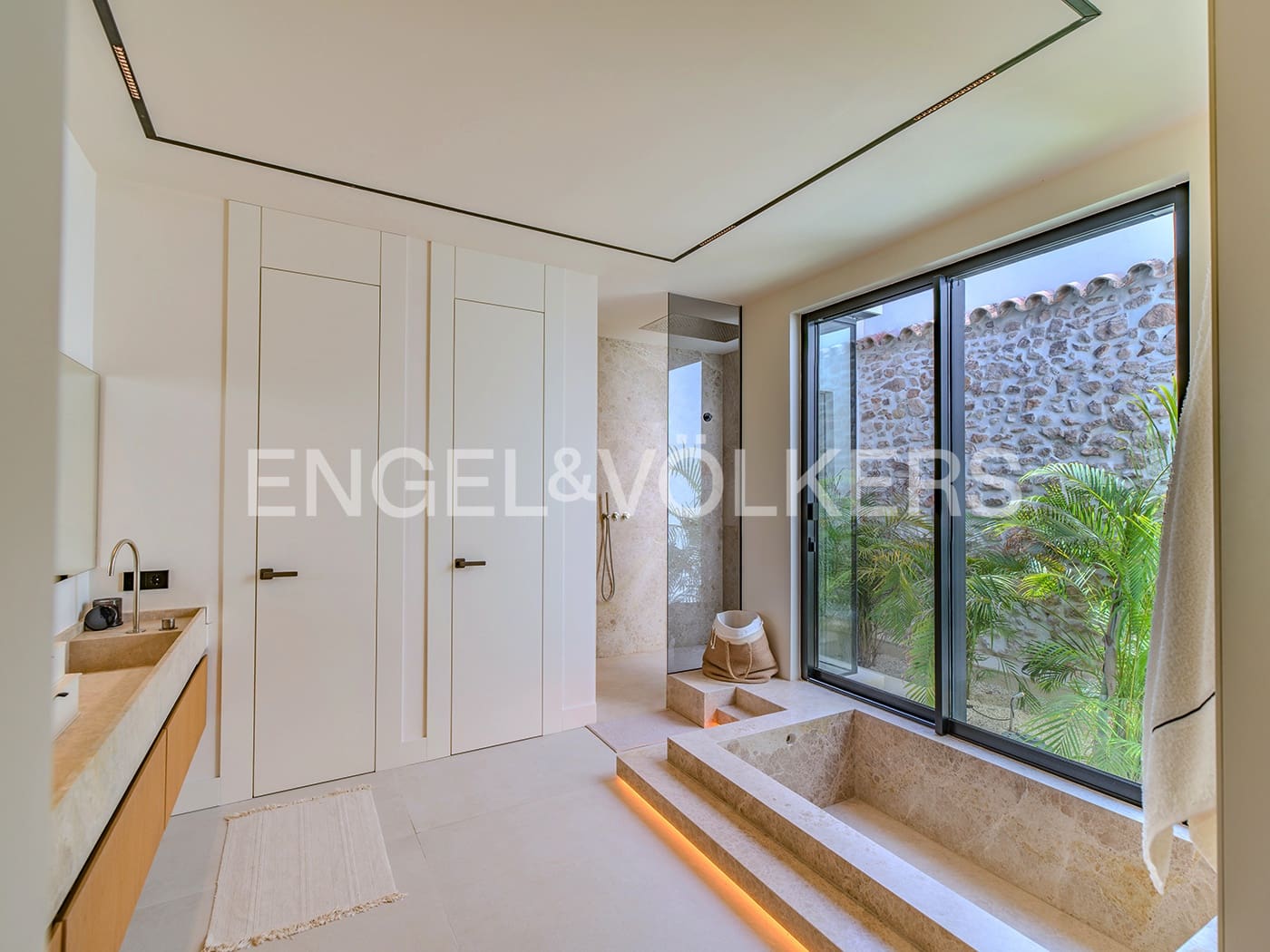 5 soveværelse Villa til salg i Elche / Elx med swimmingpool garage - € 1.550.000 (Ref: 9103466)