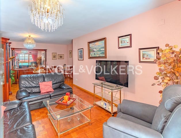 4 quarto Apartamento para venda em Ensanche - Diputacion, Alicante cidade com garagem - 475 000 € (Ref: 9156196)