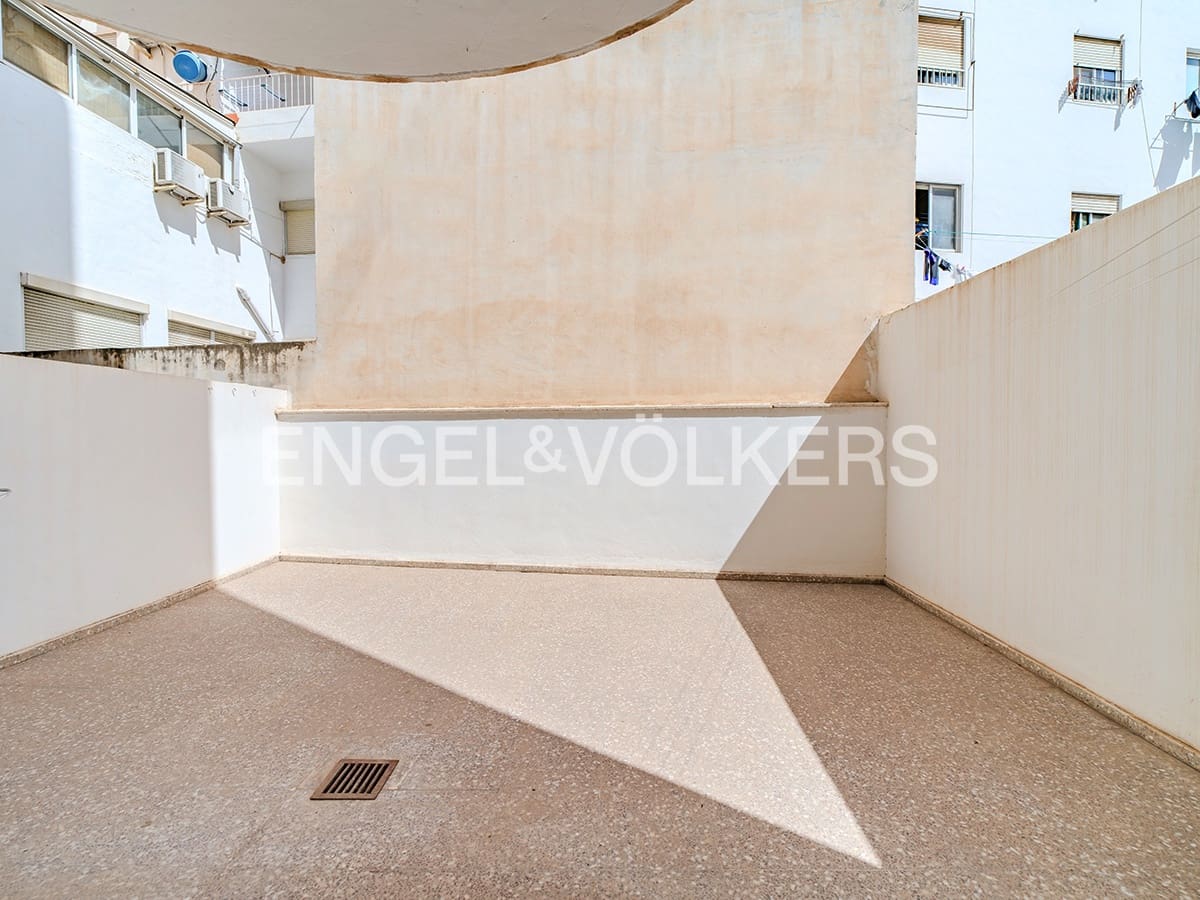 4 soveværelse Lejlighed til salg i Alicante by med garage - € 475.000 (Ref: 9156196)