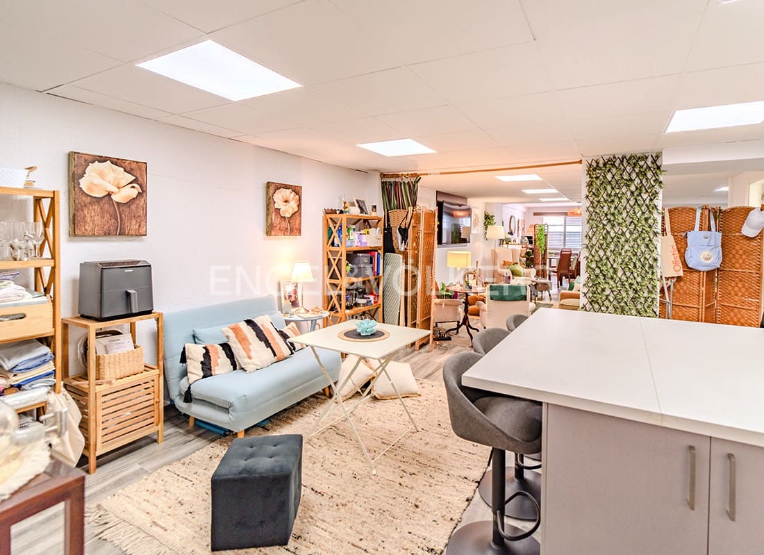 2 soveværelse Lejlighed til salg i Alicante by - € 280.000 (Ref: 9156204)