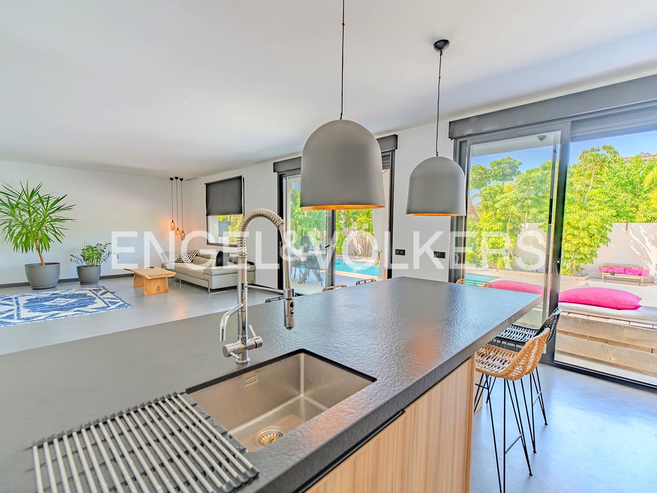 4 soveværelse Villa til salg i San Juan de Alicante / Sant Joan d'Alacant med swimmingpool garage - € 1.125.000 (Ref: 9161322)