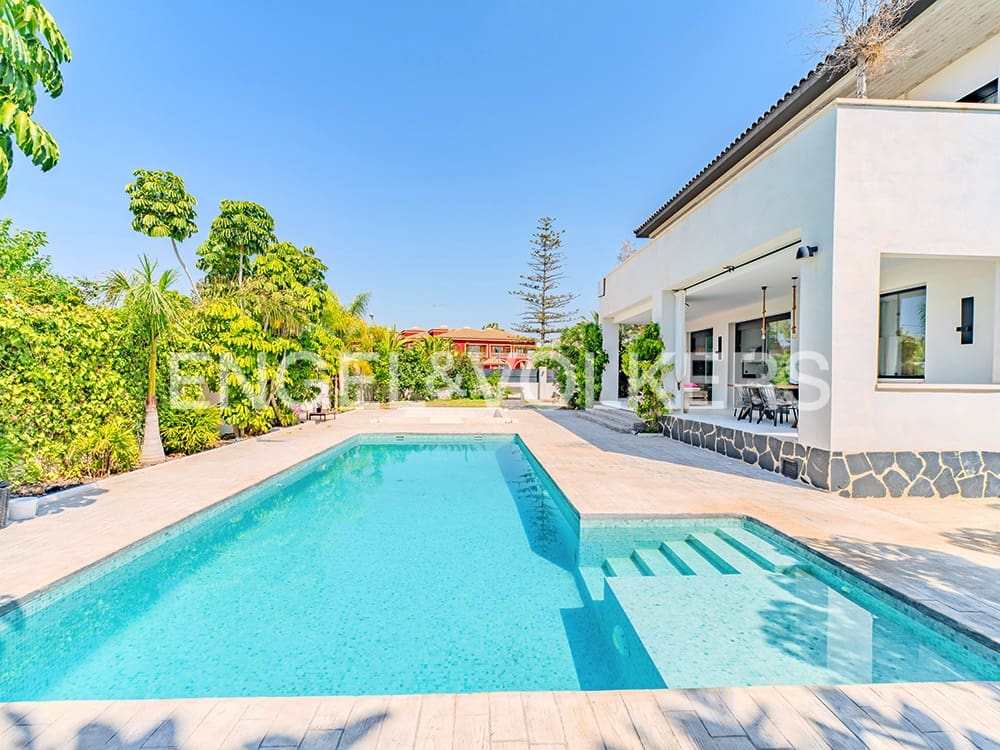 4 soveværelse Villa til salg i San Juan de Alicante / Sant Joan d'Alacant med swimmingpool garage - € 1.125.000 (Ref: 9161322)