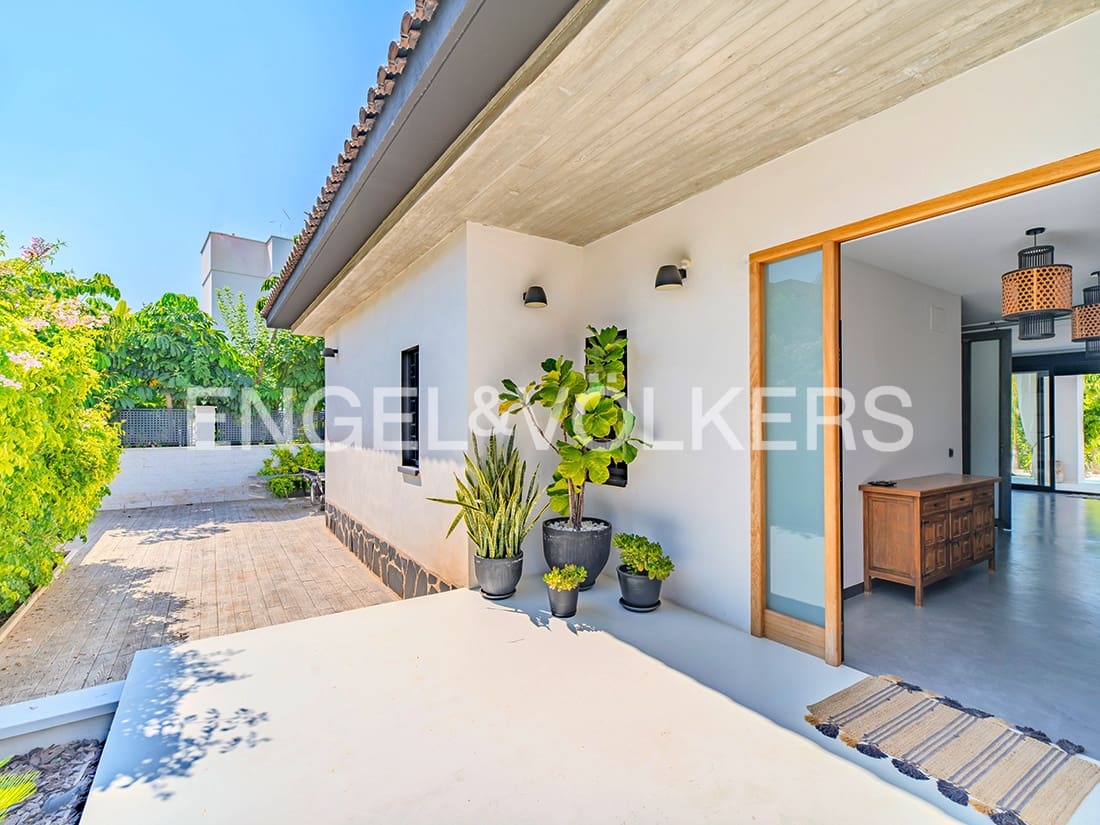 4 soveværelse Villa til salg i San Juan de Alicante / Sant Joan d'Alacant med swimmingpool garage - € 1.125.000 (Ref: 9161322)