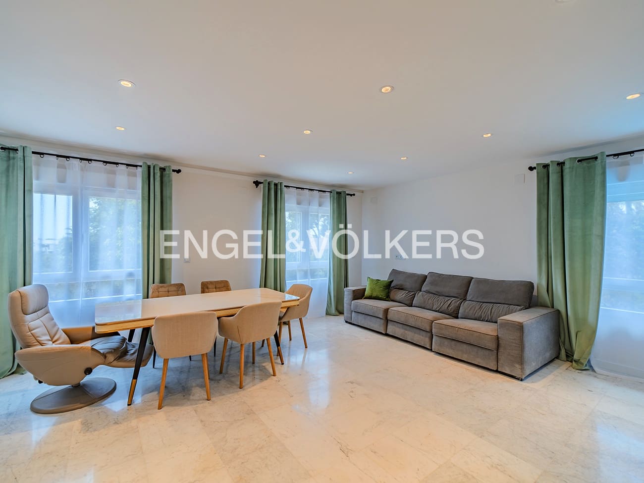 7 soveværelse Villa til salg i San Juan de Alicante / Sant Joan d'Alacant med swimmingpool garage - € 1.550.000 (Ref: 9161432)