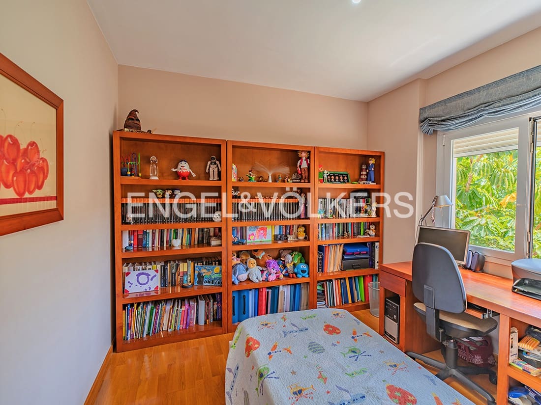 4 soveværelse Villa til salg i San Juan de Alicante / Sant Joan d'Alacant med swimmingpool garage - € 995.000 (Ref: 9180382)