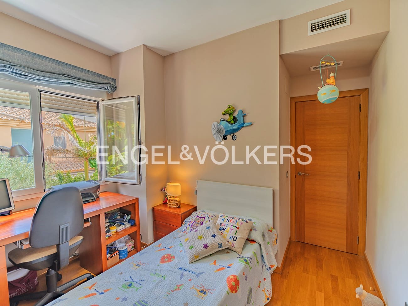 4 soveværelse Villa til salg i San Juan de Alicante / Sant Joan d'Alacant med swimmingpool garage - € 995.000 (Ref: 9180382)