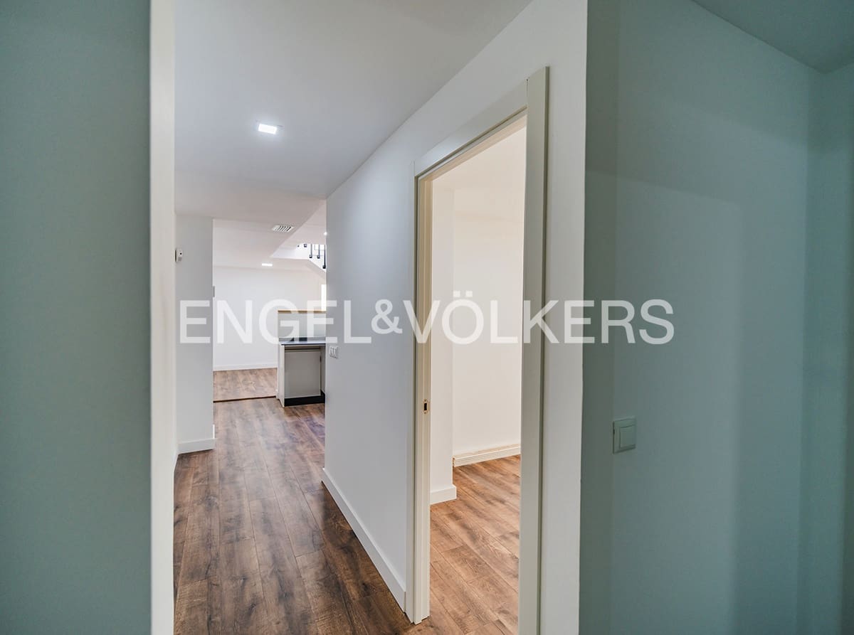 2 soveværelse Penthouse til salg i Alicante by - € 399.000 (Ref: 9183991)