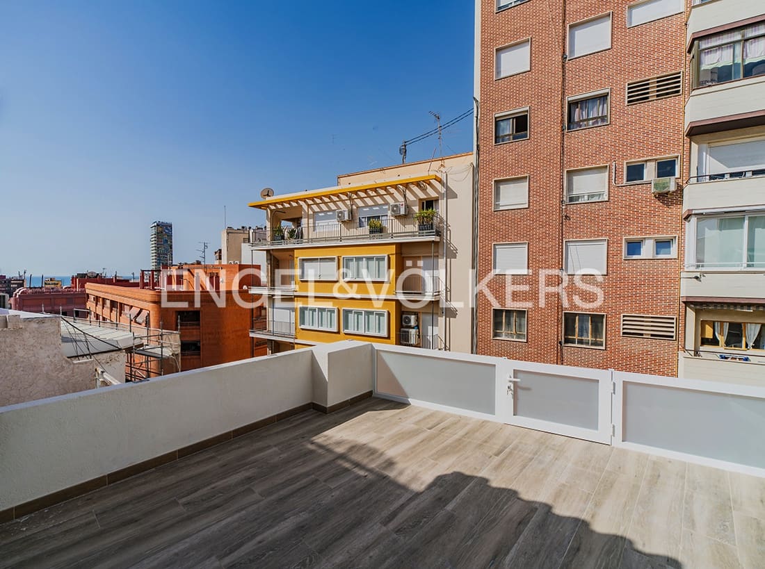 2 soveværelse Penthouse til salg i Alicante by - € 399.000 (Ref: 9183991)