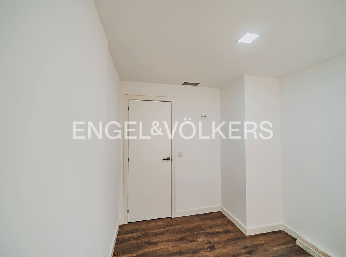 2 soveværelse Penthouse til salg i Alicante by - € 399.000 (Ref: 9183991)