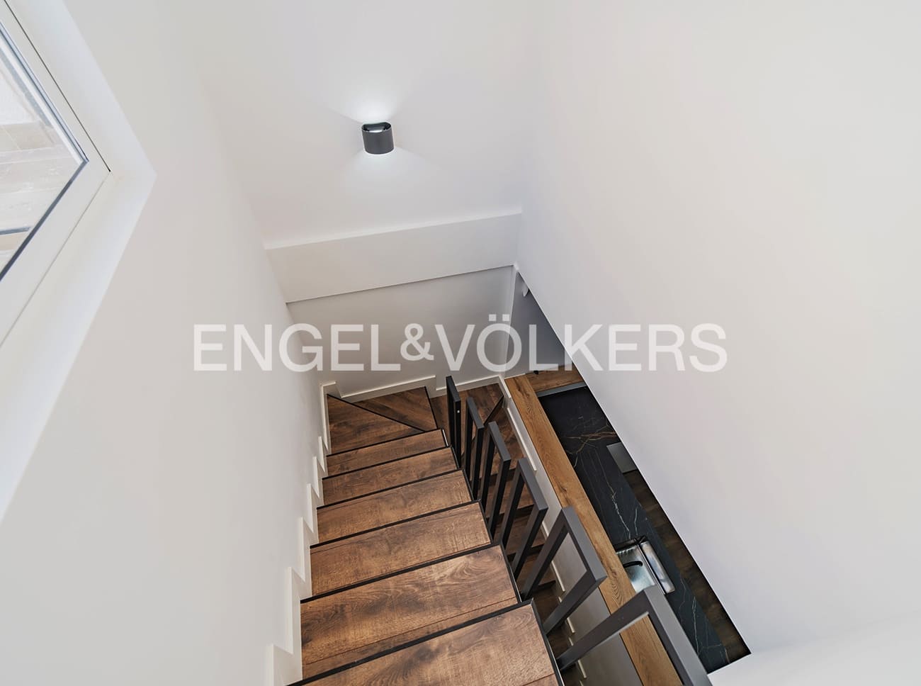 2 soveværelse Penthouse til salg i Alicante by - € 399.000 (Ref: 9183991)