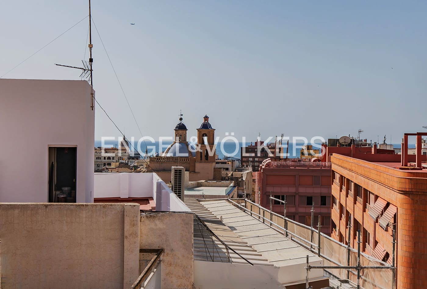 2 soveværelse Penthouse til salg i Alicante by - € 399.000 (Ref: 9183991)