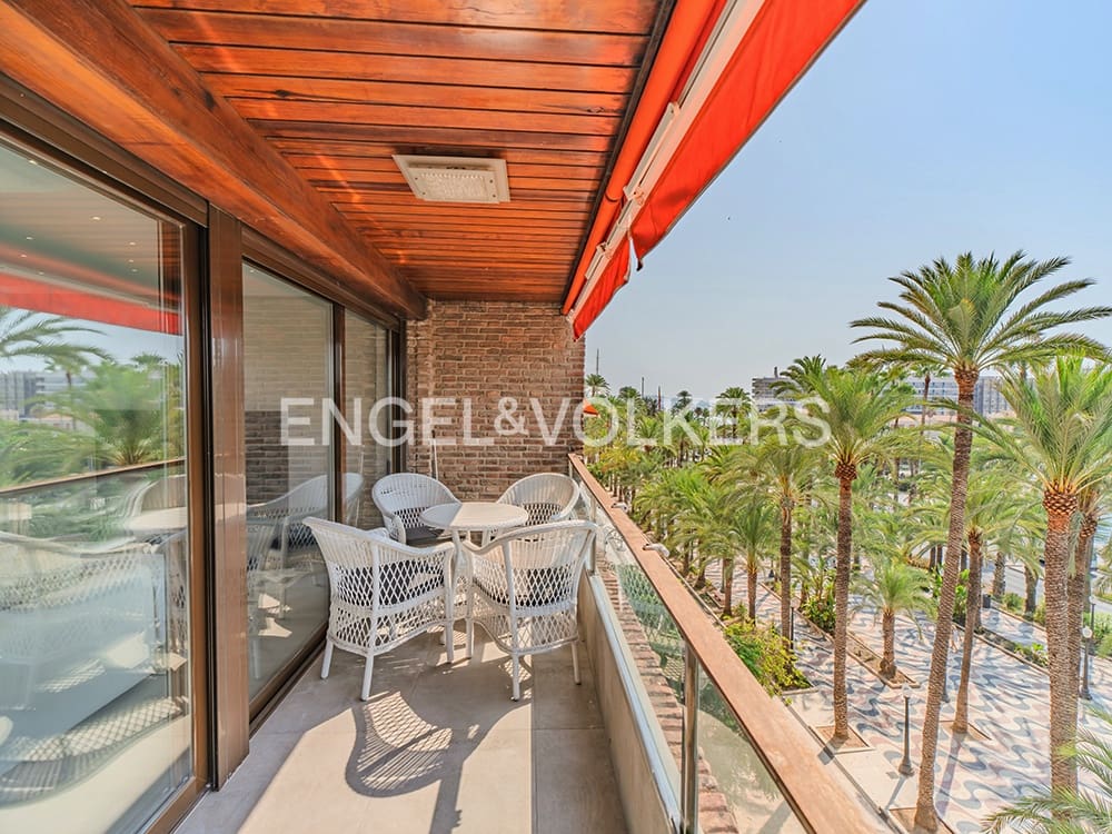 3 soveværelse Lejlighed til salg i Alicante by - € 1.100.000 (Ref: 9187389)