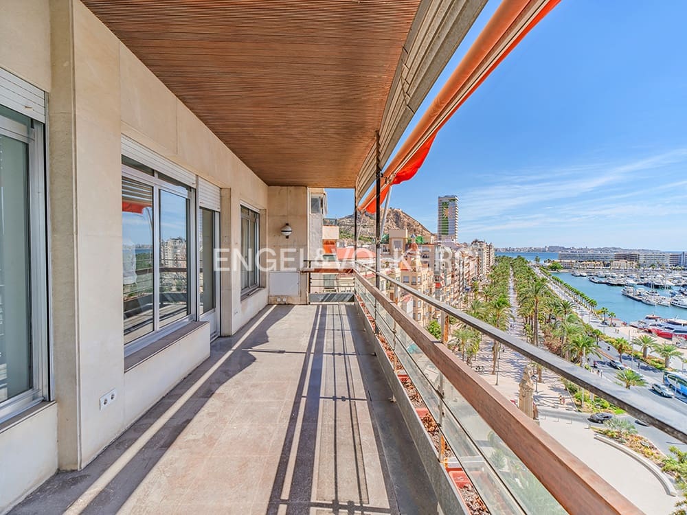 5 quarto Apartamento para venda em Alicante cidade - 1 600 000 € (Ref: 9211497)