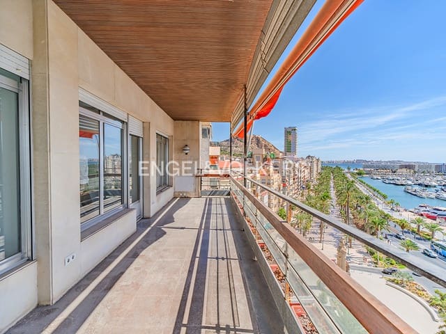 5 bedroom Apartment for sale in Ensanche - Diputacion, Alicante / Alacant city - € 1,600,000 (Ref: 9211497)