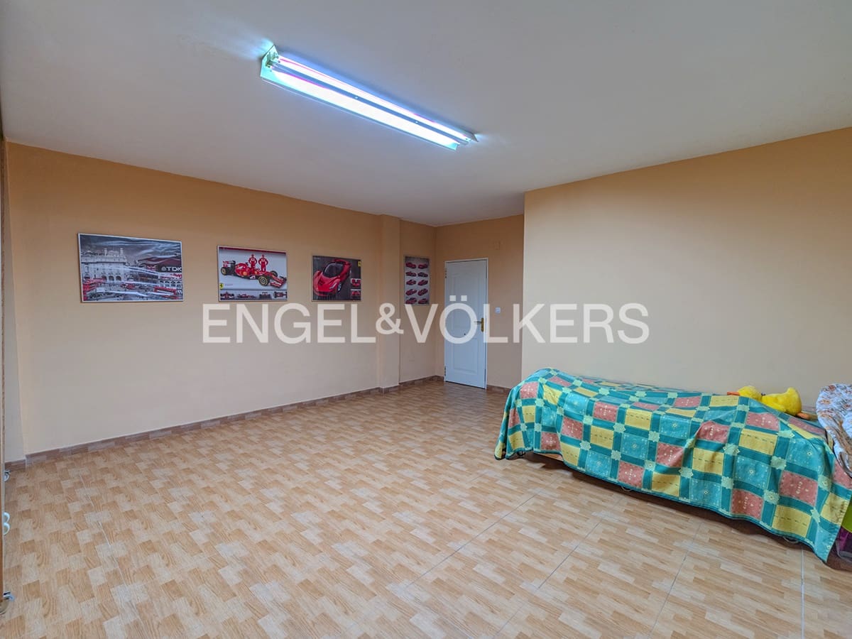 3 soveværelse Villa til salg i Muchamiel / Mutxamel med swimmingpool garage - € 469.000 (Ref: 9216345)