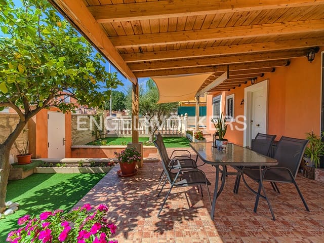 3 bedroom Villa for sale in Muchamiel / Mutxamel with pool garage - € 469,000 (Ref: 9216345)