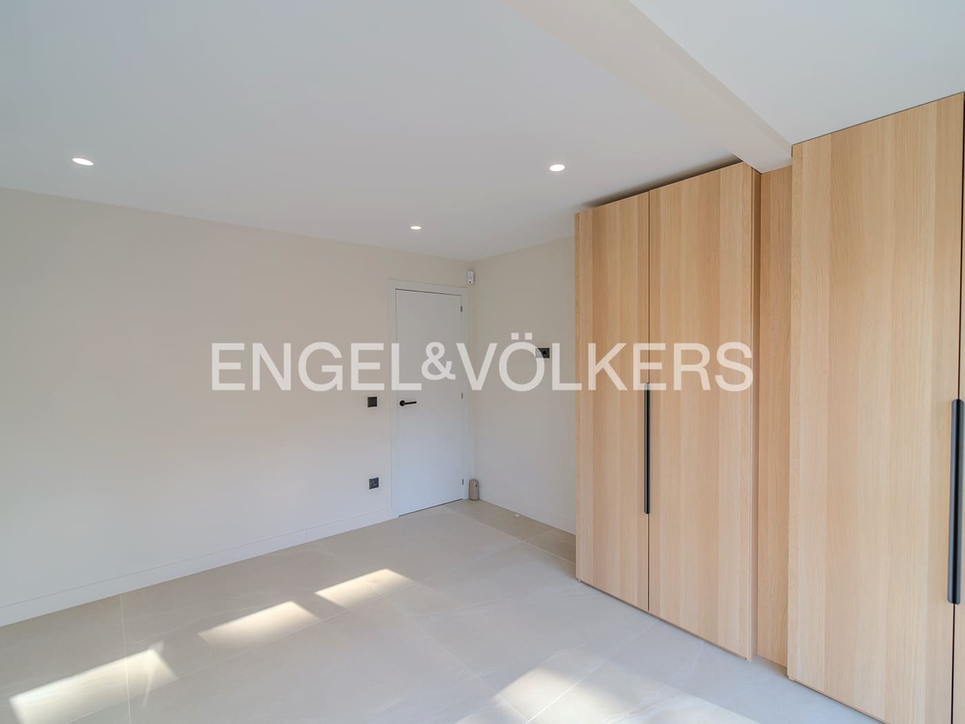 3 sypialnia Apartament na sprzedaż w Miasto Alicante / Alacant - 575 000 € (Ref: 9227349)