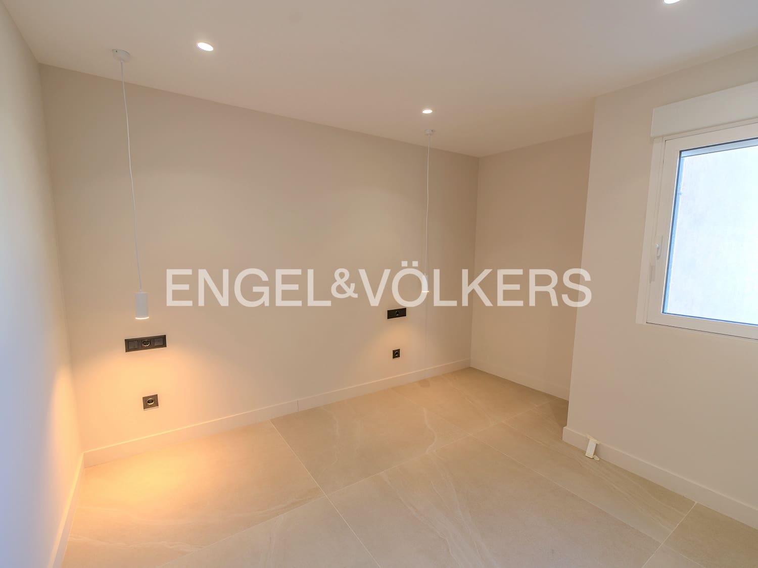 3 sypialnia Apartament na sprzedaż w Miasto Alicante / Alacant - 575 000 € (Ref: 9227349)