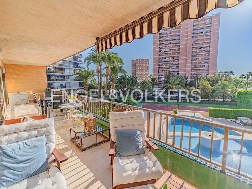 2 chambre Appartement à vendre à Alicante ville avec piscine garage - 420 000 € (Ref: 9271704)