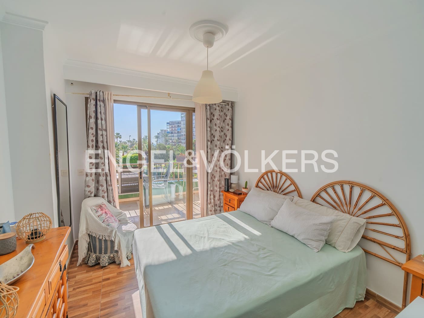 2 chambre Appartement à vendre à Alicante ville avec piscine garage - 420 000 € (Ref: 9271704)