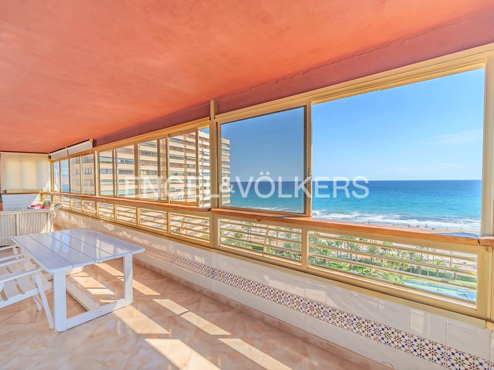 4 soveværelse Lejlighed til salg i El Campello med swimmingpool garage - € 1.350.000 (Ref: 9274721)