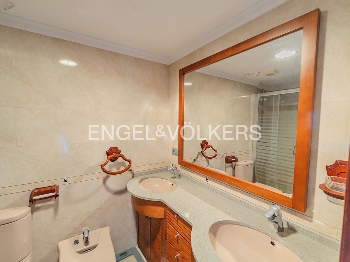 4 soveværelse Lejlighed til salg i El Campello med swimmingpool garage - € 1.350.000 (Ref: 9274721)