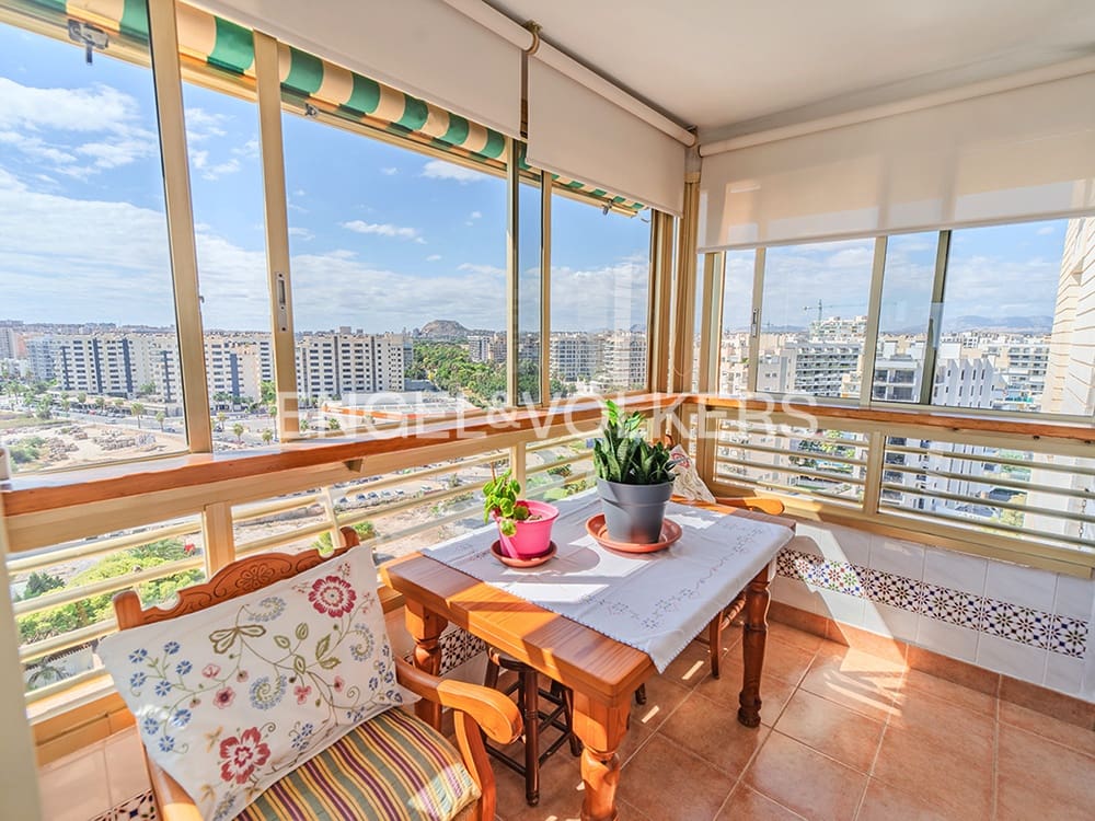 4 soveværelse Lejlighed til salg i El Campello med swimmingpool garage - € 1.350.000 (Ref: 9274721)