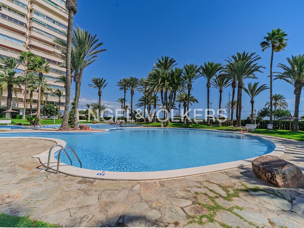 4 soveværelse Lejlighed til salg i El Campello med swimmingpool garage - € 1.350.000 (Ref: 9274721)